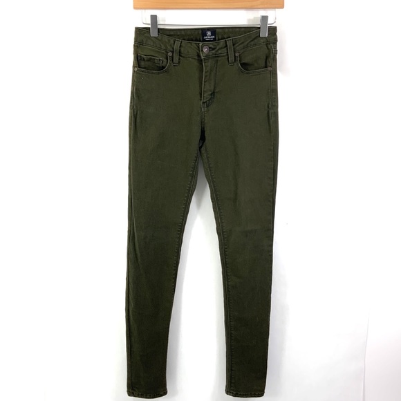♻️DONATED♻️ JUST BLACK Jeans Olive Army Green Skinny Jeans Size 2 C7 - Picture 1 of 7
